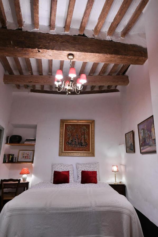 La Cachette Du Comte Bed & Breakfast Montfort-sur-Argens Exterior photo